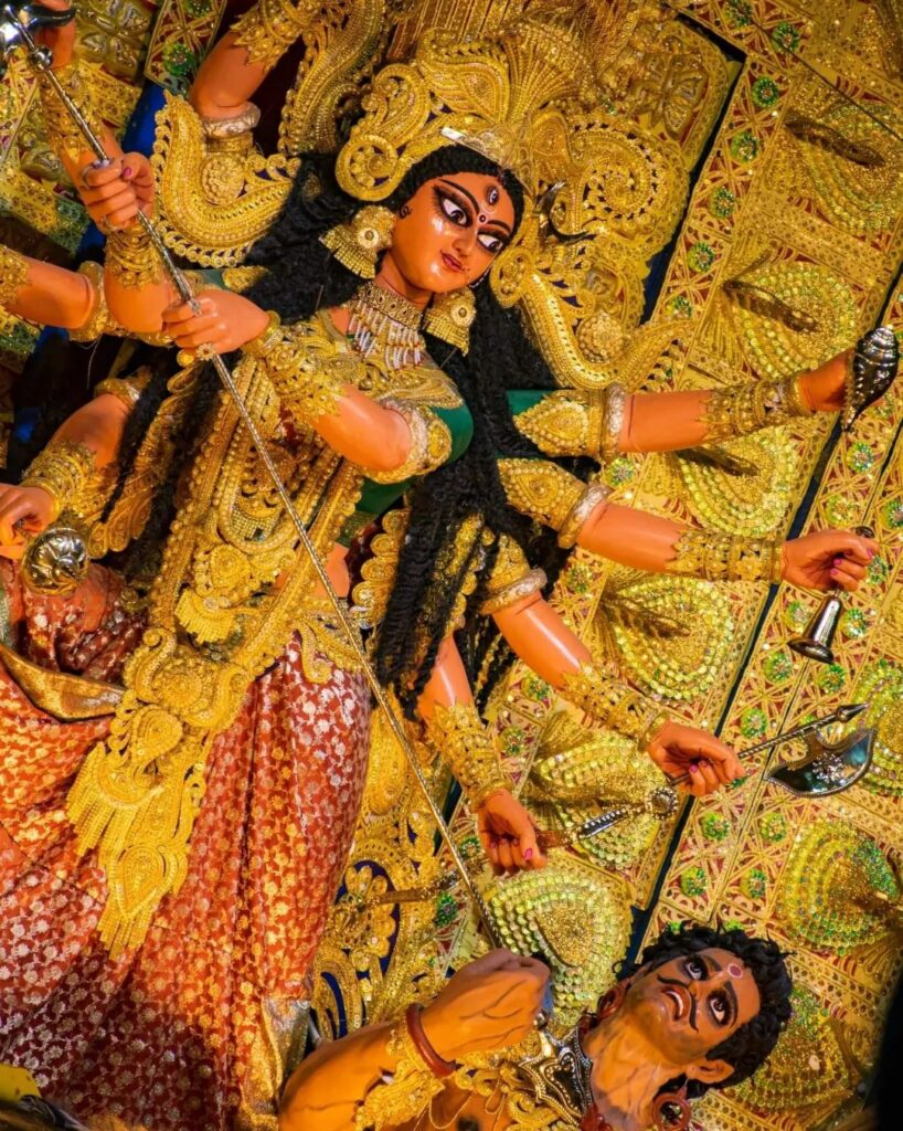 Ekdalia Evergreen Club Durga Puja | 10 Must-Visit Durga Puja Pandals in Kolkata - Wanderinglens.in