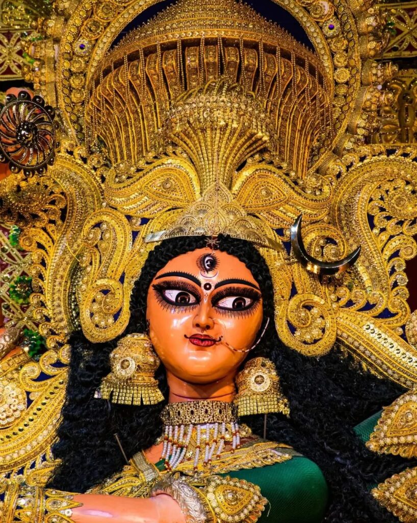 Ekdalia Evergreen Club | 10 Must-Visit Durga Puja Pandals in Kolkata | Wanderinglens.in